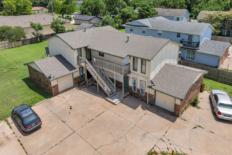 116 N Brunswick St, Wichita, KS 67212