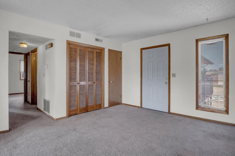 116 N Brunswick St, Wichita, KS 67212