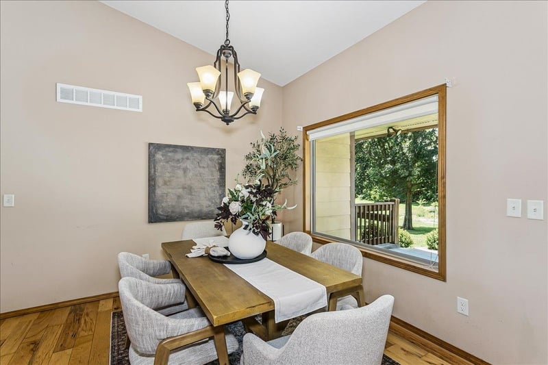 1213 Hamilton Cir, Derby, KS 67037