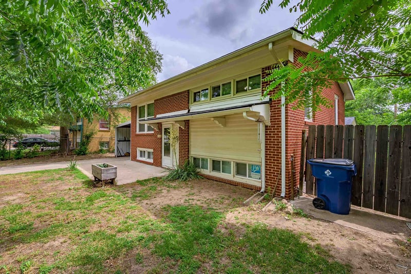 2144 S Bennett, Wichita, KS 67213