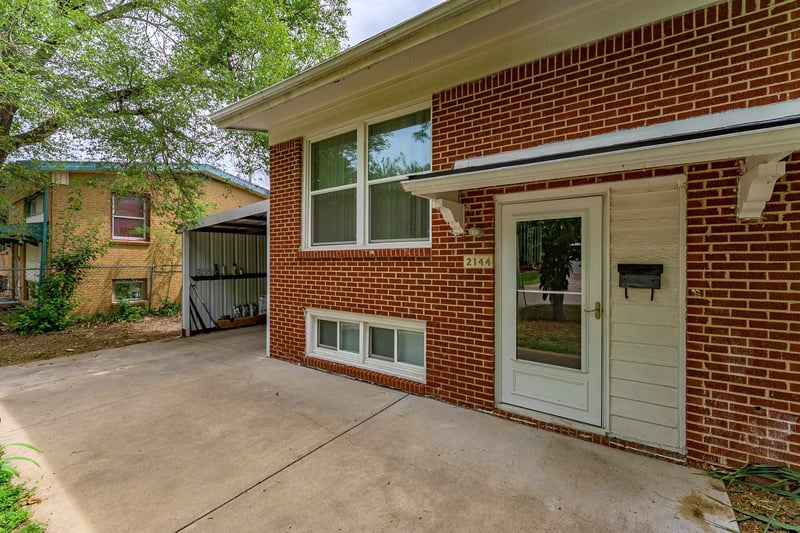 2144 S Bennett, Wichita, KS 67213