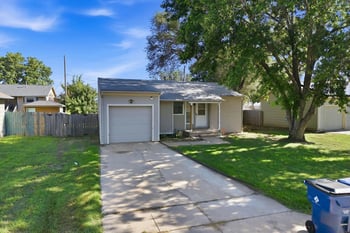 3008 W Maxwell, Wichita, KS 67217