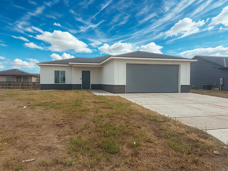 4645 Doris Ct, Wichita, KS 67215
