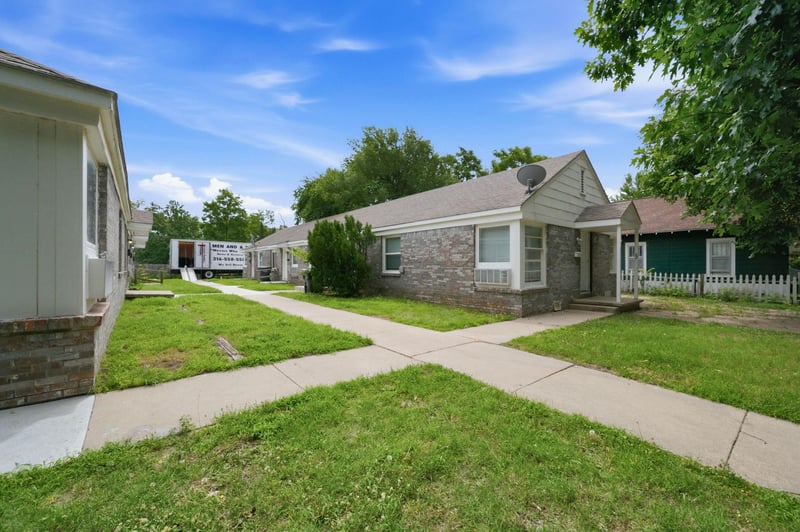 824 Water St, Wichita, KS 67213
