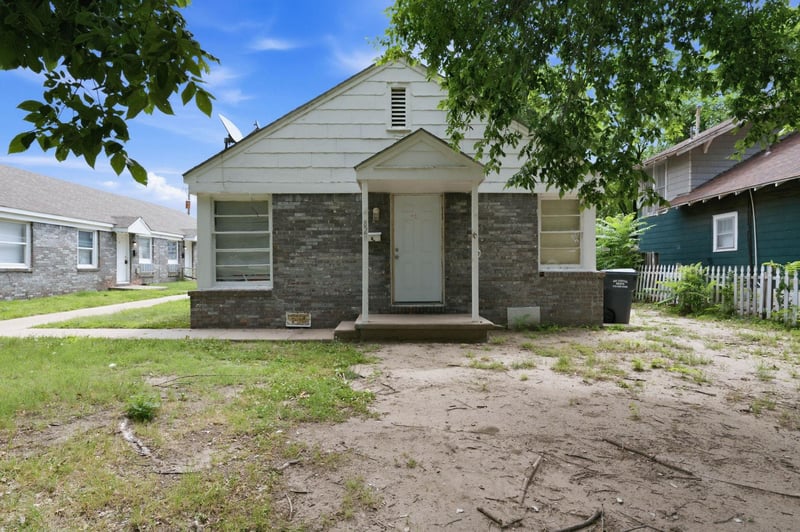 824 Water St, Wichita, KS 67213