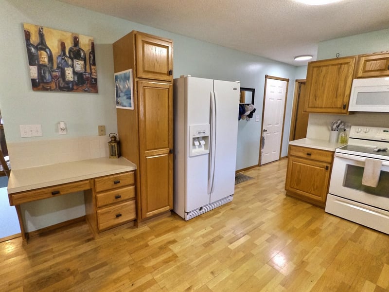 215 Prather St, Mulvane, KS 67110