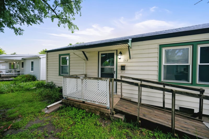 1312 W Regal, Wichita, KS 67217
