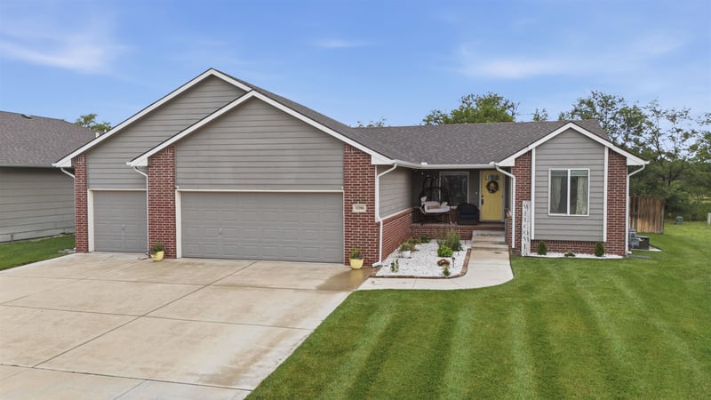 12506 Jewell Cir, Wichita, KS 67235