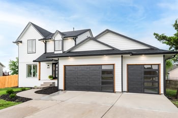 9501 E Stafford Ct, Wichita, KS 67207
