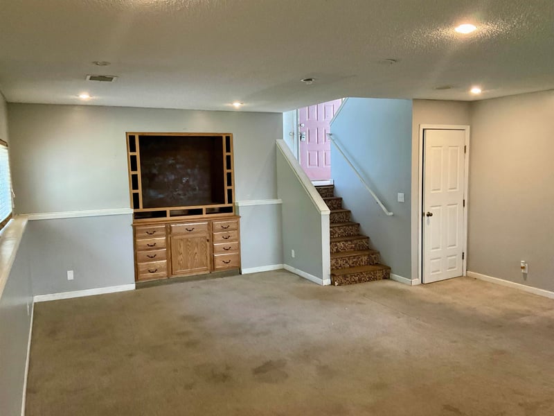 2538 N Old Manor Cir, Wichita, KS 67220
