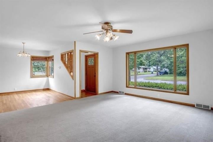 719 Grandview Ave, Newton, KS 67114