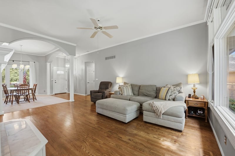 1362 Hickory Creek, Wichita, KS 67235