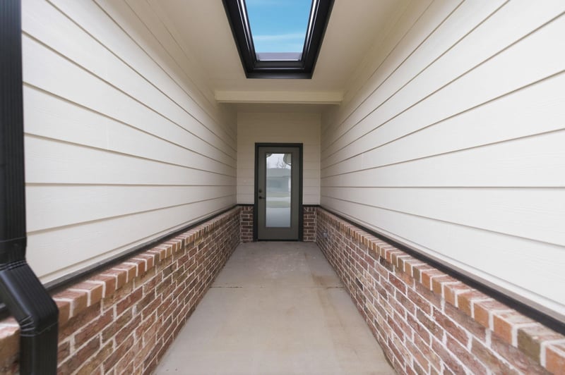 620 Elmwood St, Park City, KS 67147-1124