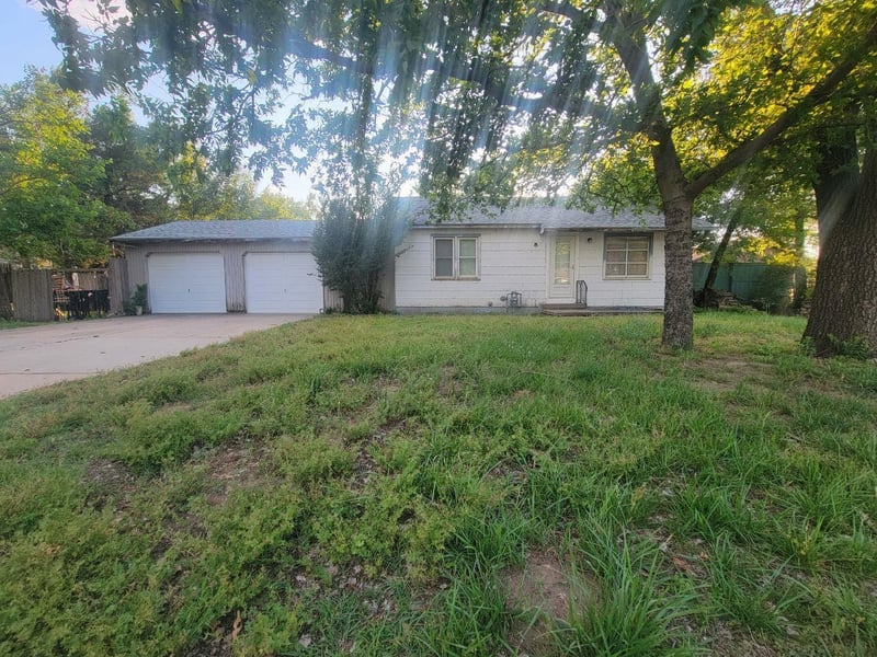 761 N Arapaho, Wichita, KS 67212