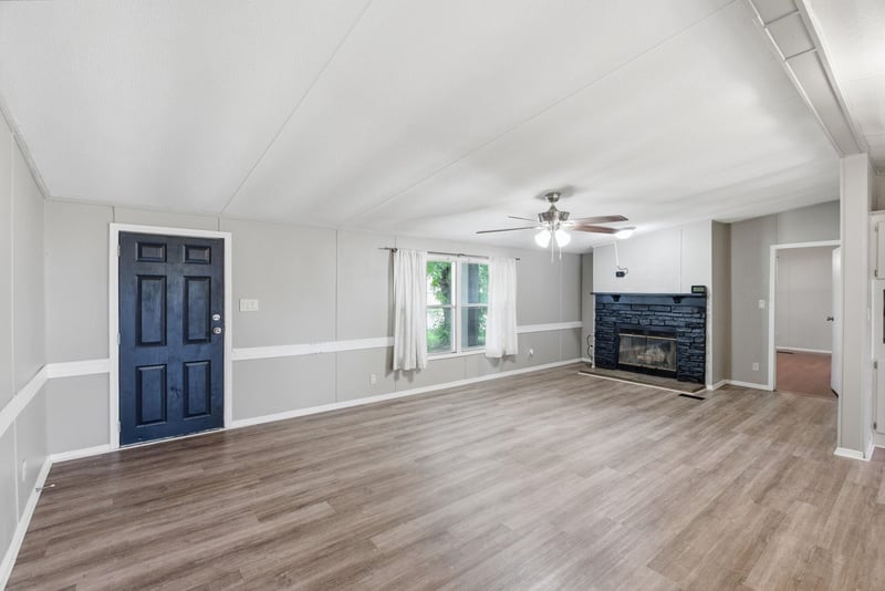 114 3rd St, Udall, KS 67146-9034
