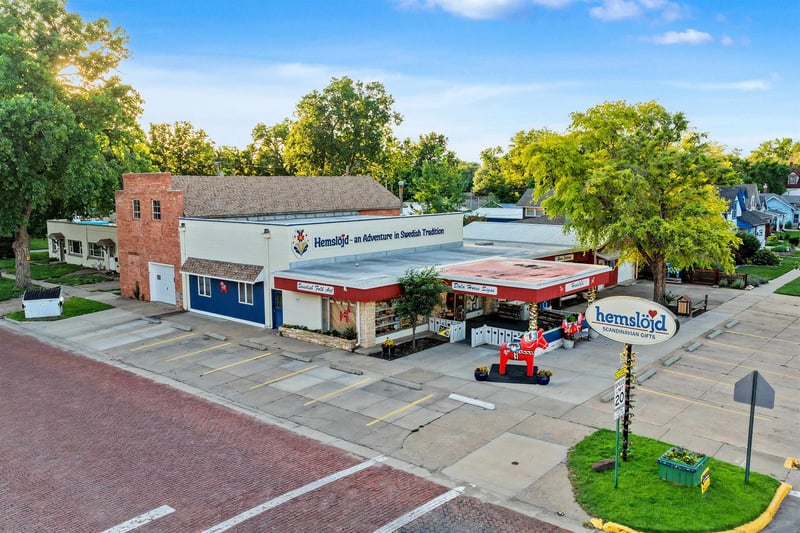 201 Main St, Lindsborg, KS 67456