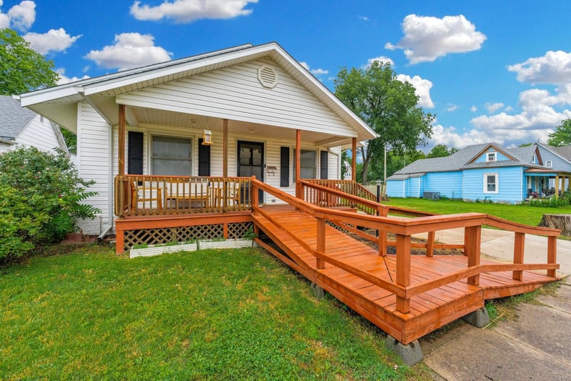 519 N C, Wellington, KS 67152