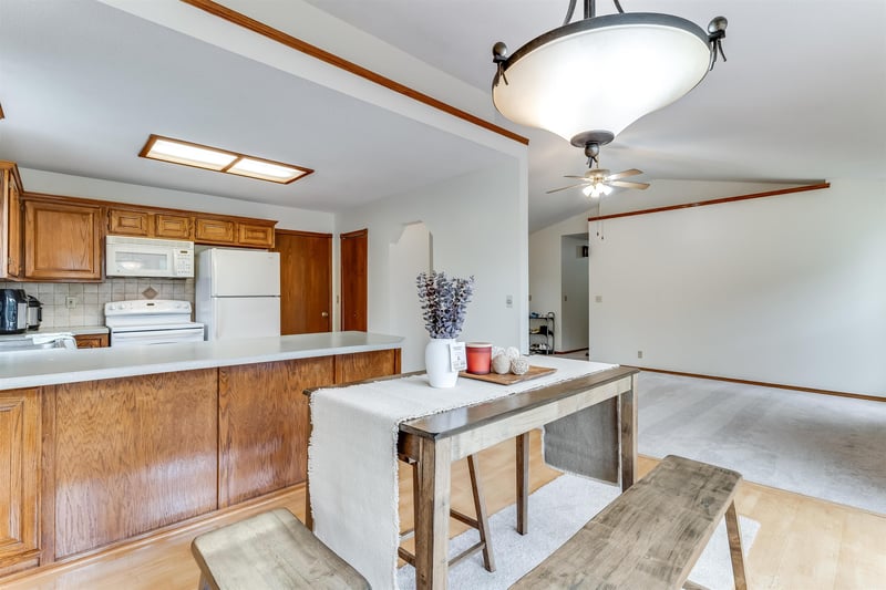 3737 Whispering Brook Ct, Wichita, KS 67220