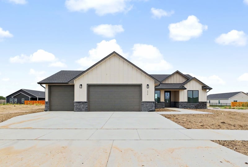 336 S Buckland St, Derby, KS 67037
