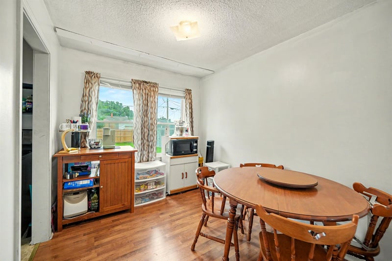 404 Claflin Ave, Salina, KS 67401