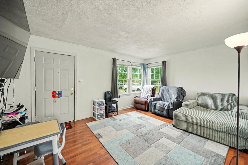 404 Claflin Ave, Salina, KS 67401