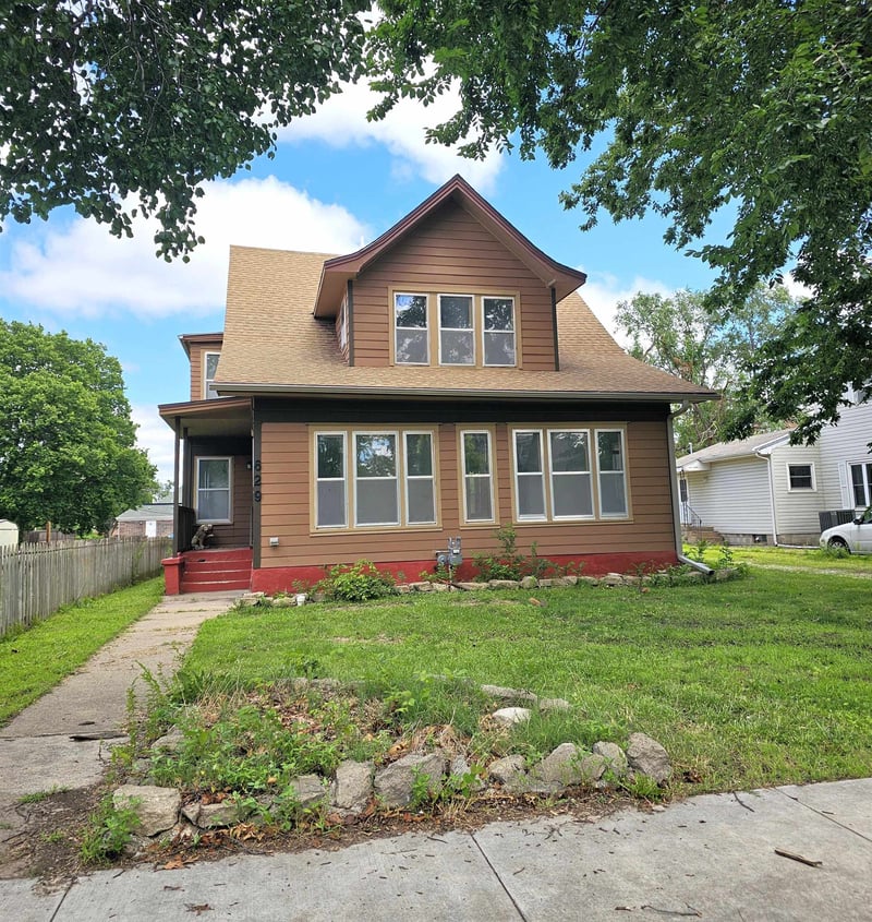 629 Highland Ave, Salina, KS 67401