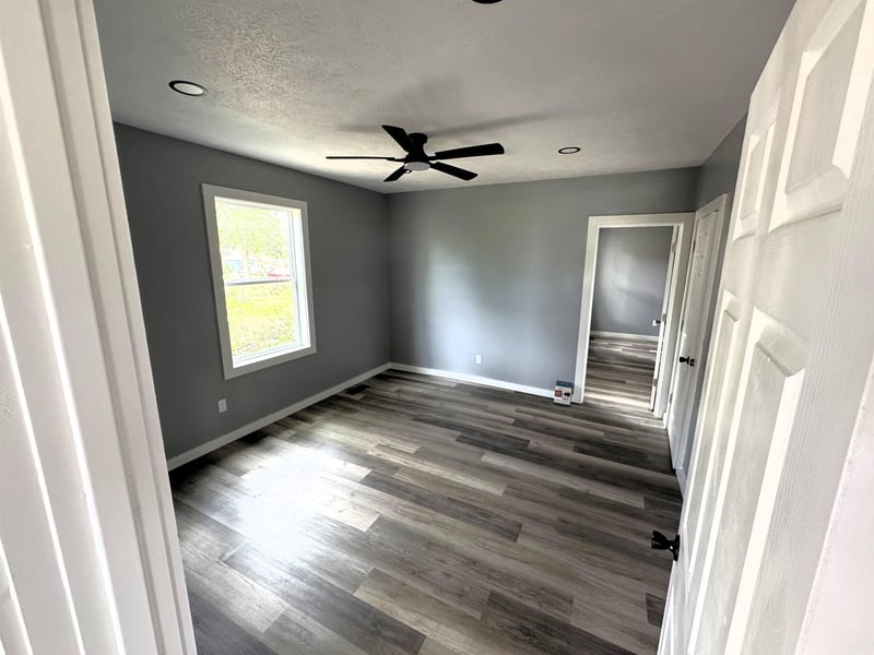102 - 102 12 West Pl, Salina, KS 67401