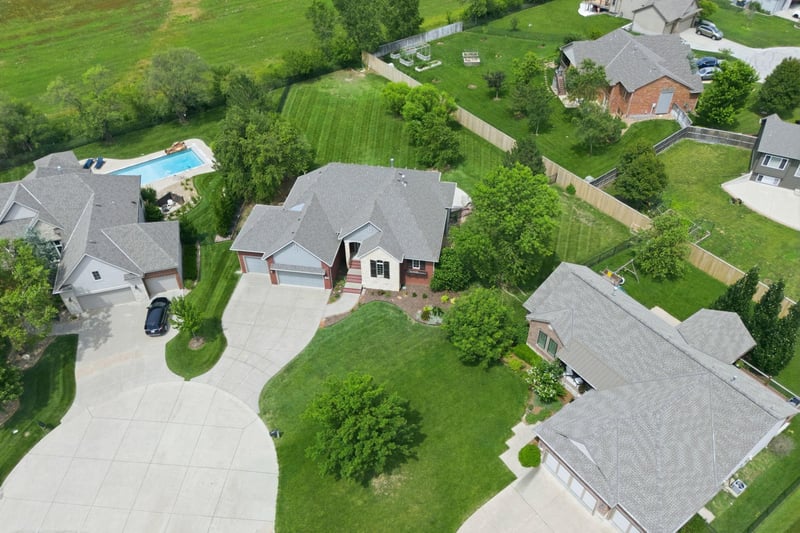 13716 E Mainsgate St, Wichita, KS 67228