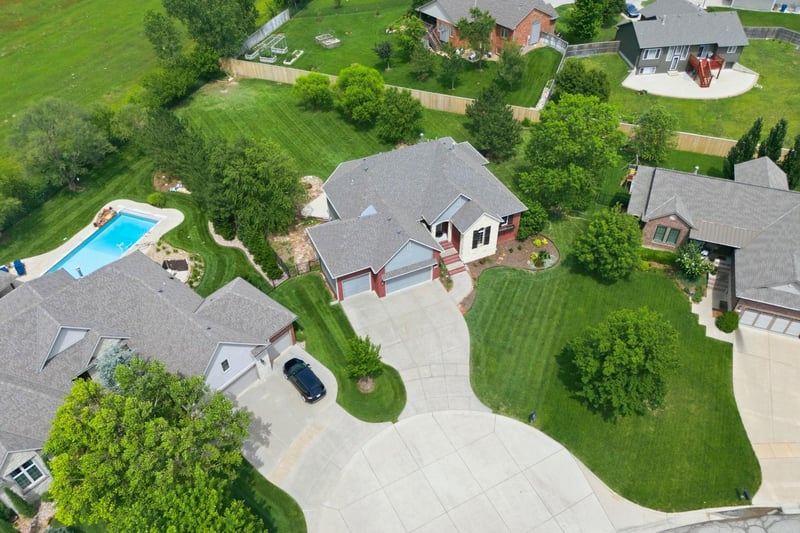 13716 E Mainsgate St, Wichita, KS 67228