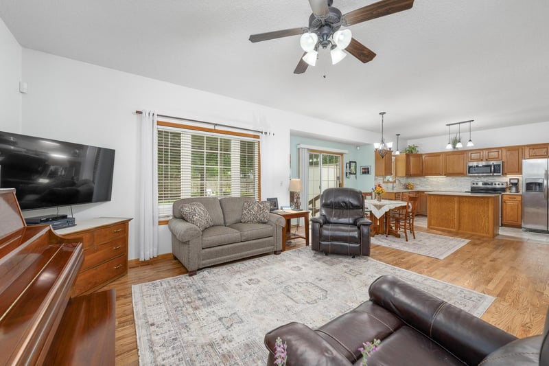1009 S Sandalwood St, Wichita, KS 67230