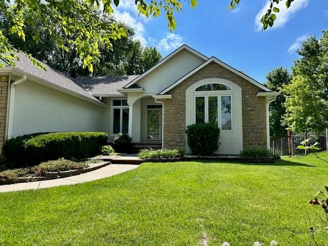 3201 Lakecrest , Wichita, KS 67205