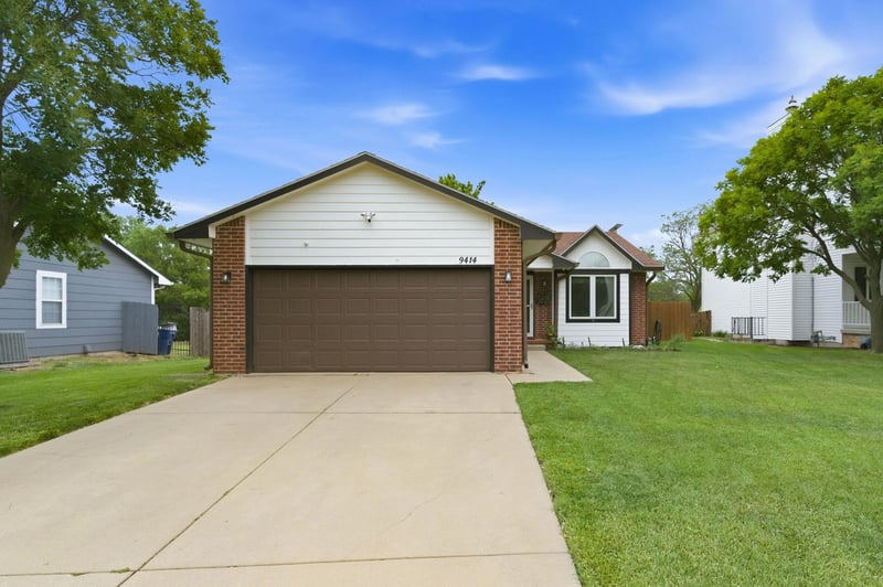 9414 E Carson St, Wichita, KS 67210