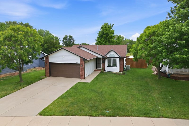 9414 E Carson St, Wichita, KS 67210