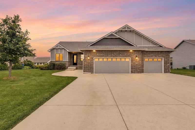 3513 Bluestem , Rose Hill, KS 67133