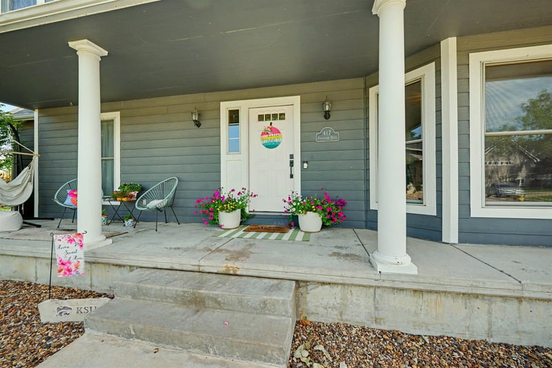 417 Coreyview Pl, Abilene, KS 67410
