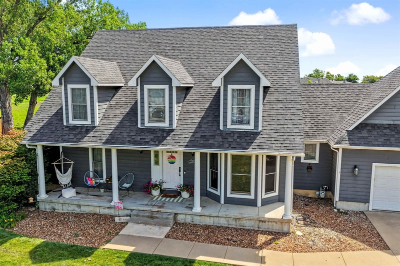 417 Coreyview Pl, Abilene, KS 67410