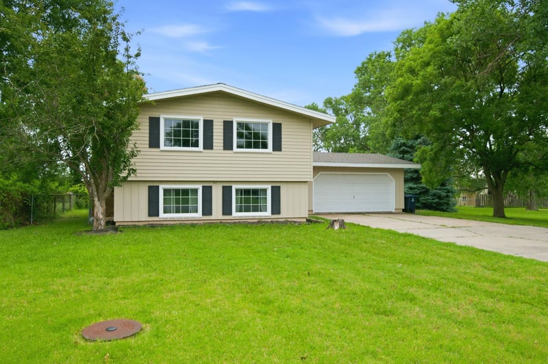 426 Village Rd, El Dorado, KS 67042