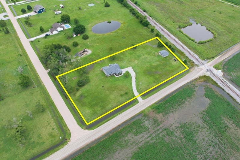 2000 95th St S, Haysville, KS 67060