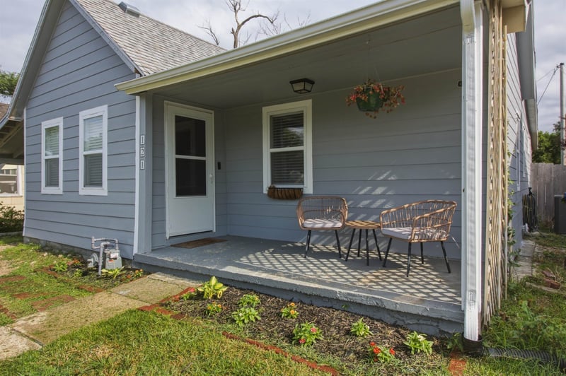 121 5th , Newton, KS 67114