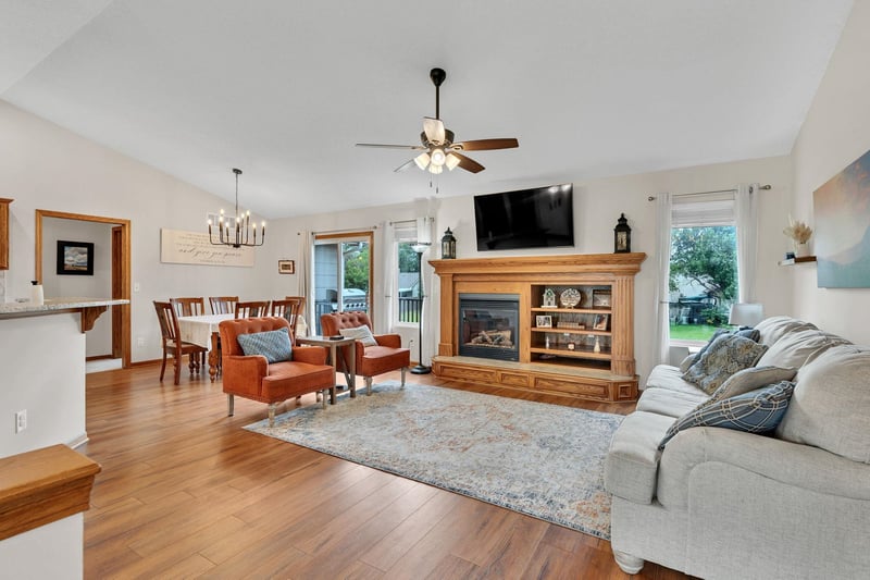 1481 Shiloh Ct, Wichita, KS 67207