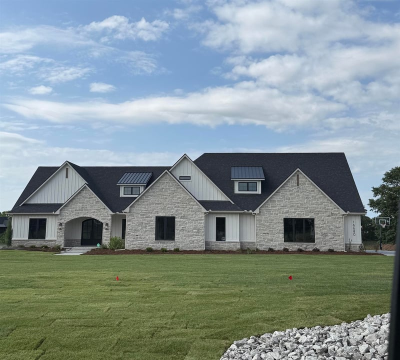 16680 W Hickory St, Goddard, KS 67052