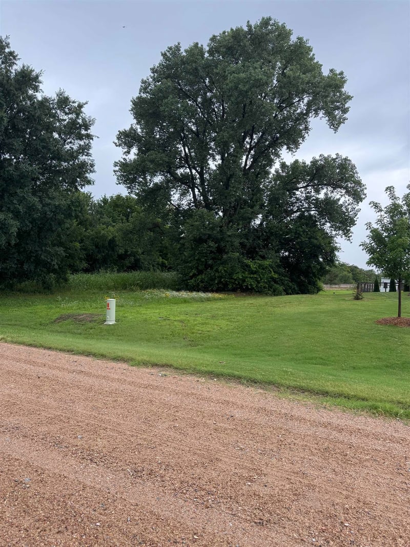 LOT 13 Block H, Haysville, KS 67060