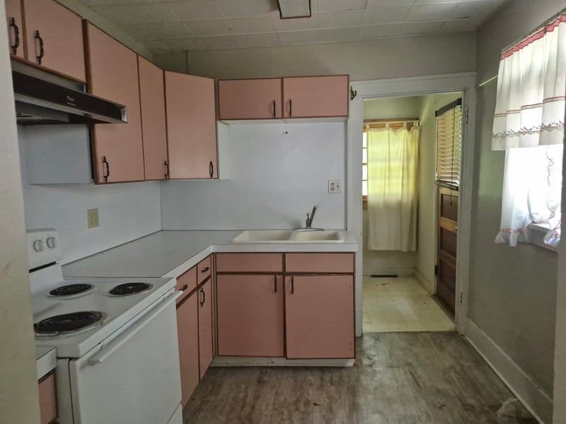 219 S Mulberry, Eureka, KS 67045