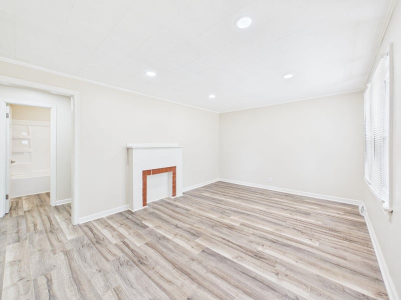 821 Vassar Ave, Wichita, KS 67218