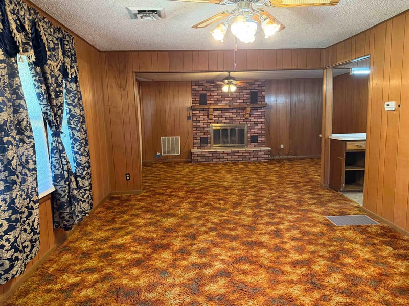 410 Ohio , Eureka, KS 67045