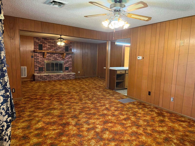 410 Ohio , Eureka, KS 67045