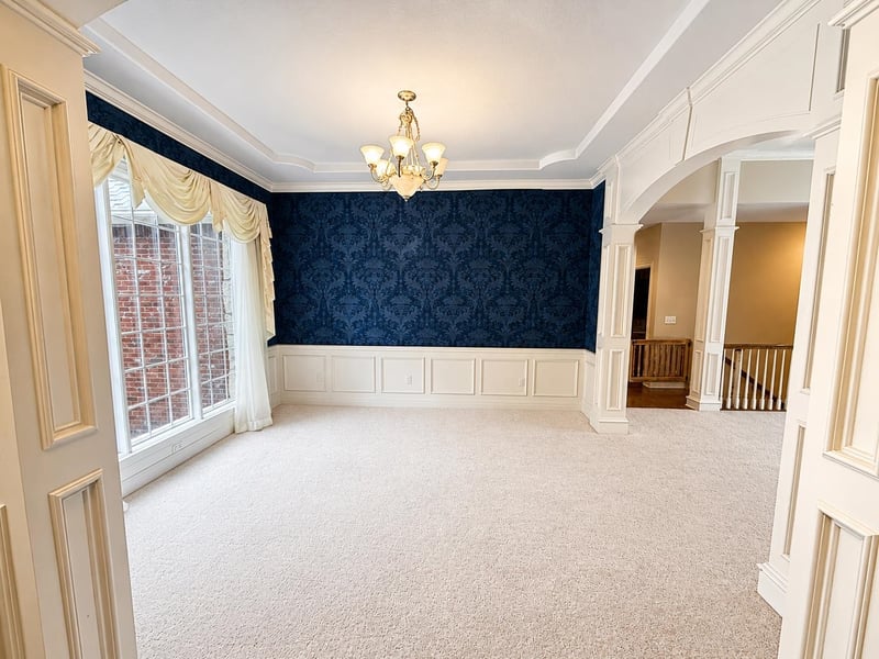 2534 Briarwood , Hutchinson, KS 67502