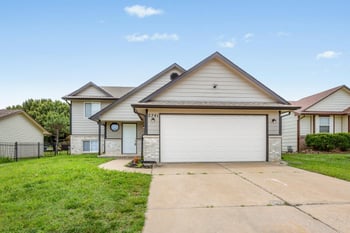2741 N Battin Ct, Wichita, KS 67220