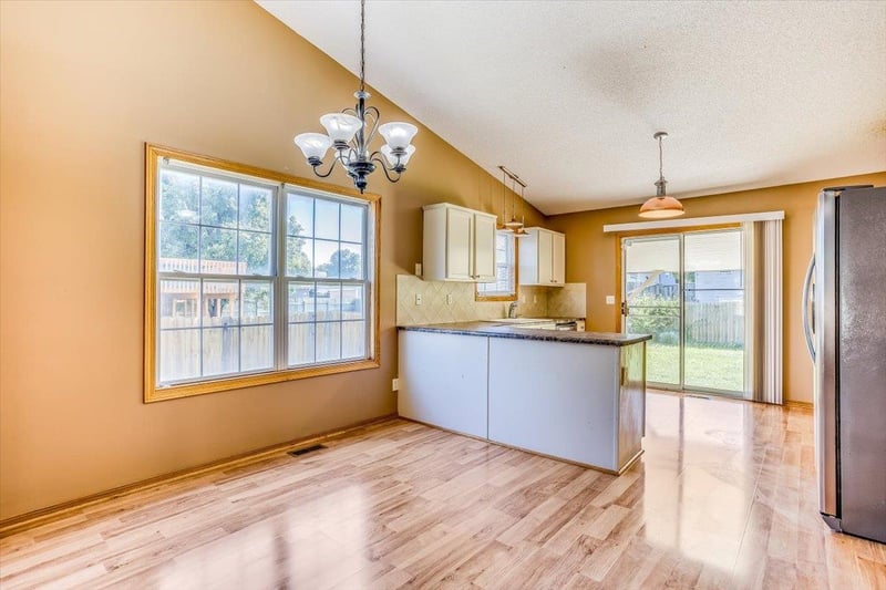 2421 Cypress , Wichita, KS 67210