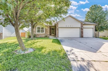 2421 S Cypress, Wichita, KS 67210